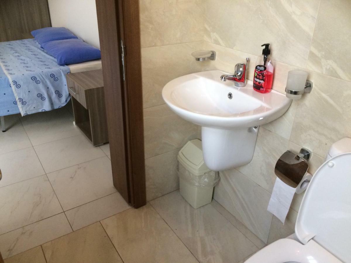 Seafront Apartment Between Valletta And Sliema Msida Luaran gambar